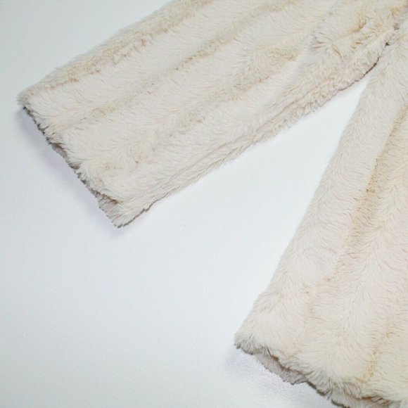 Ribbed Faux Fur Mock Neck Pullover Teddy Sweater - Picture 5 of 9